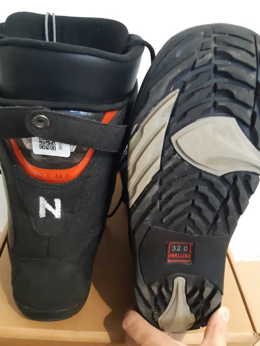 Boots snowboard Deeluxe marime 48 mondo 32