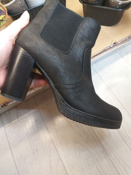 Весенние осенние ботинки устойчивый каблук