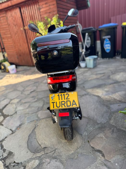 Scuter electric RKS R8, ca nou (200Km)