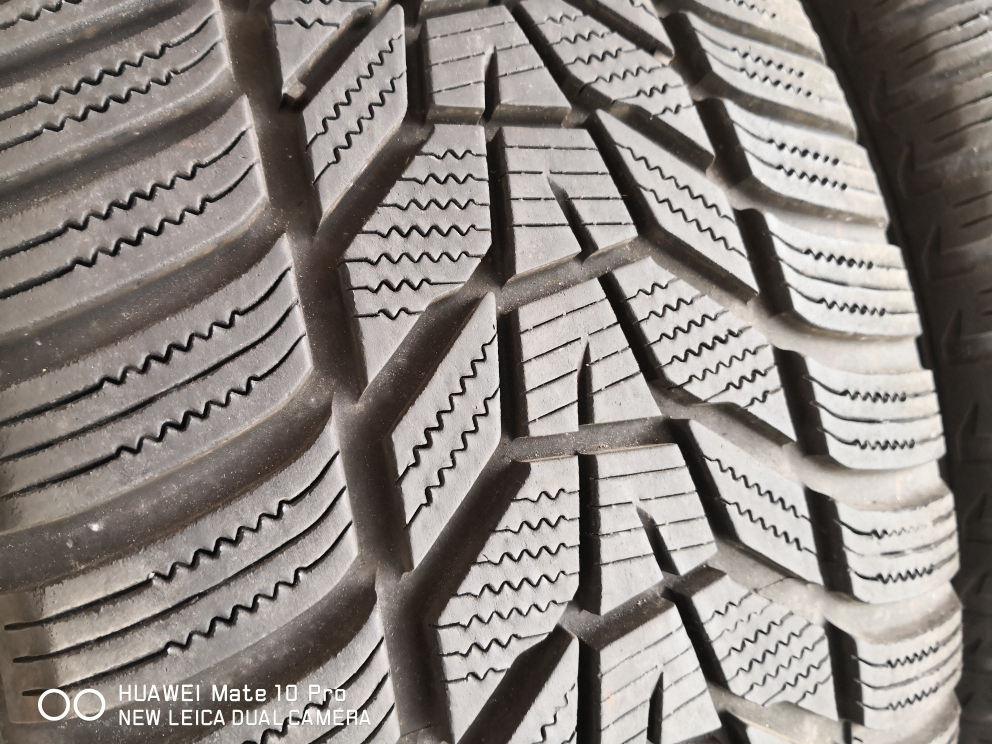 255 55 18 цола гуми като нови hankook dot 21