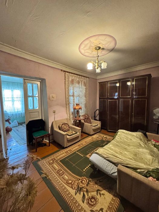 Продается дом, в центре города, 6 комнат