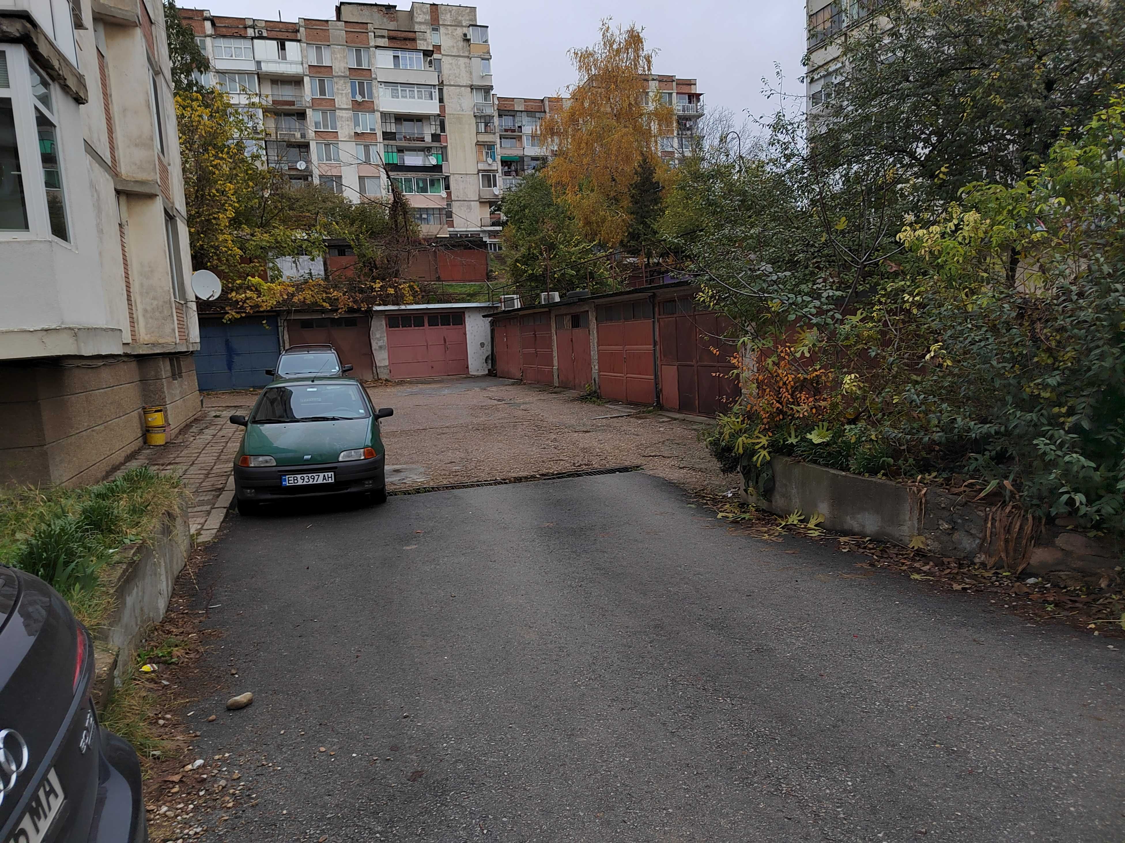 продавам гараж ул симеон велики 4