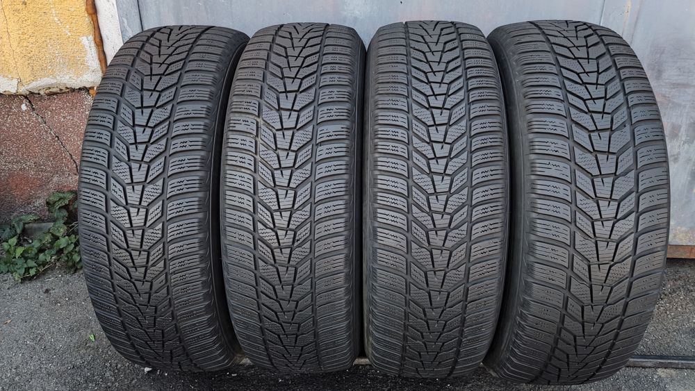 4бр зимни гуми 225/65/17 Hankook Winter I Cept Evo 3, SUV
dot22
6.5mm
