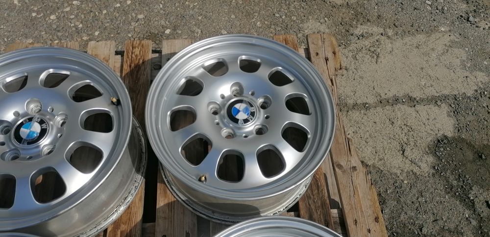 15 цола 5 х 120 мм БМВ Е46 - Оригинал - КАТО НОВИ !