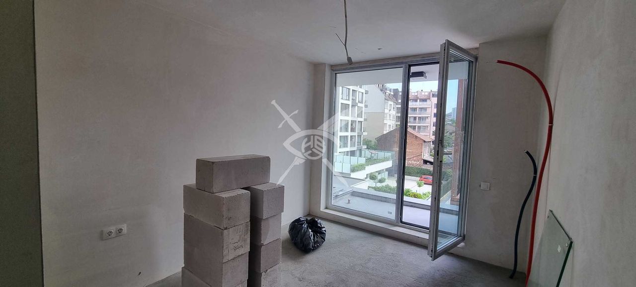 Дава се под наем Двустаен апартамент в София, Център - 67 кв.м за 170000 € - Снимка #1