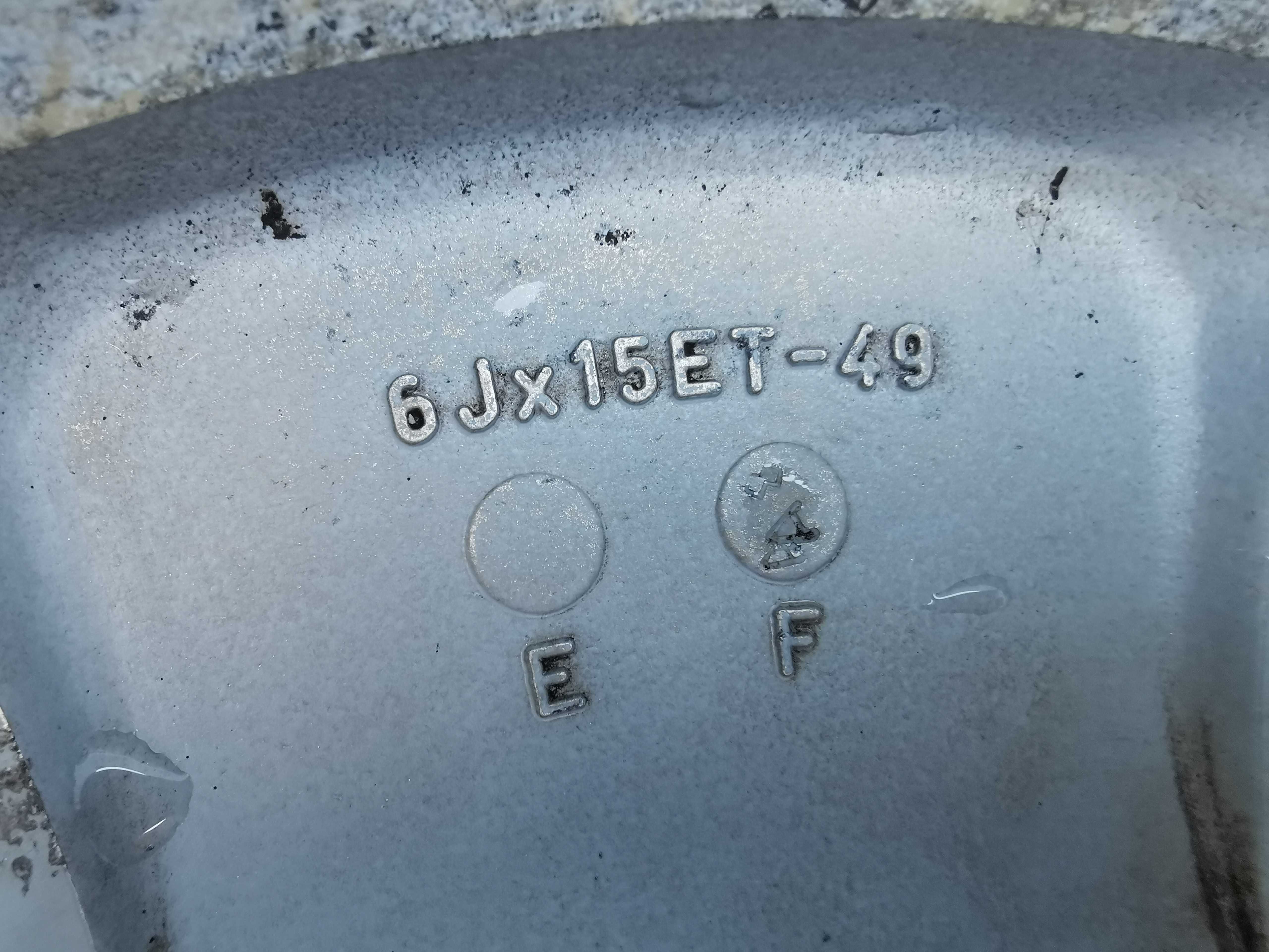 Гуми с джанти R15 Opel 5х110