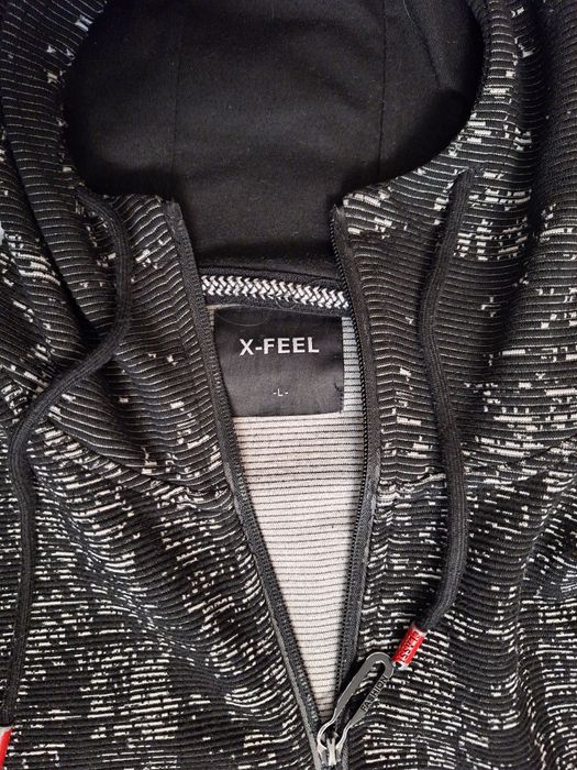 Продавам дрехи - Суичър