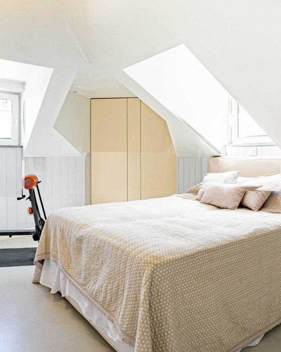 Тристаен имот в идеалният Център на столицата