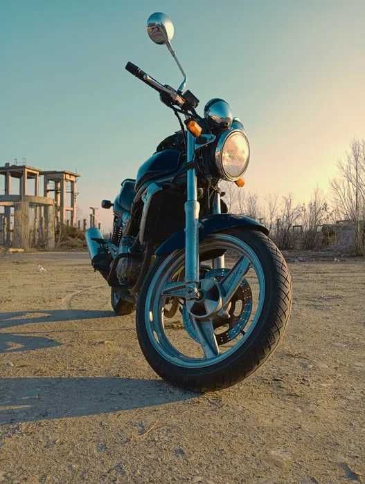 Kawasaki Er5 Twister