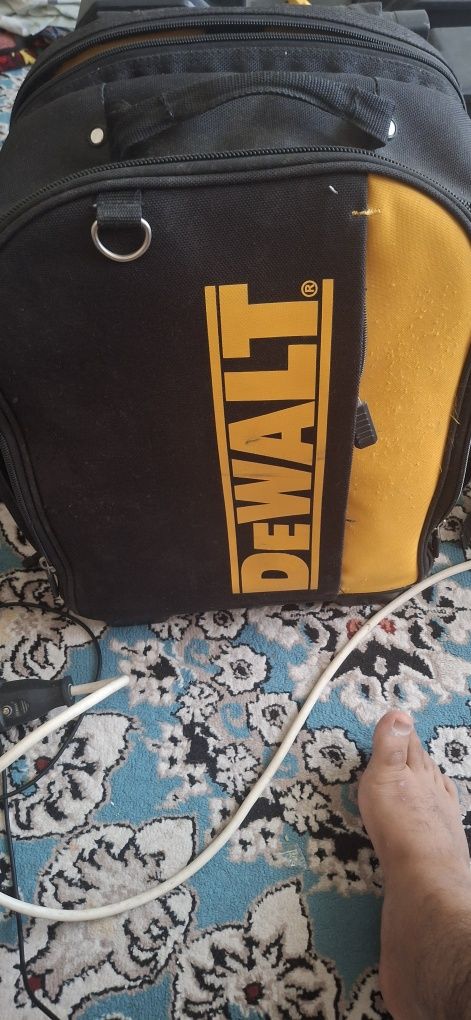 Рюкзак  электрика dewalt