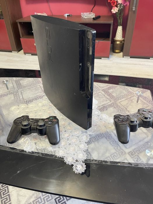 Playstasion 3 с два джойстика