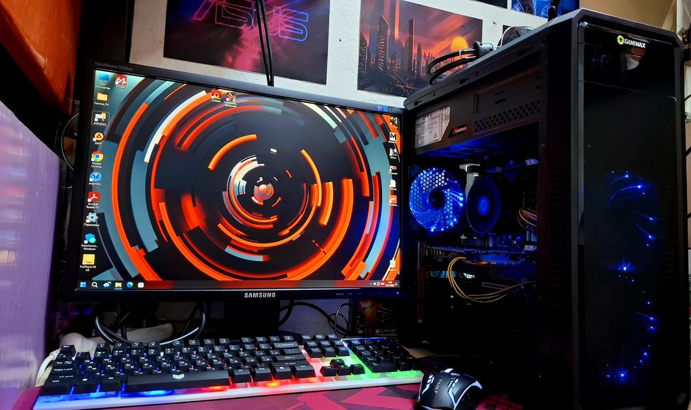 Продам игровой компьютер в полном комплекте