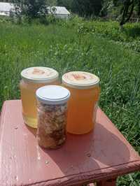 Vând miere de salcâm, miere poliflora și capaceala
