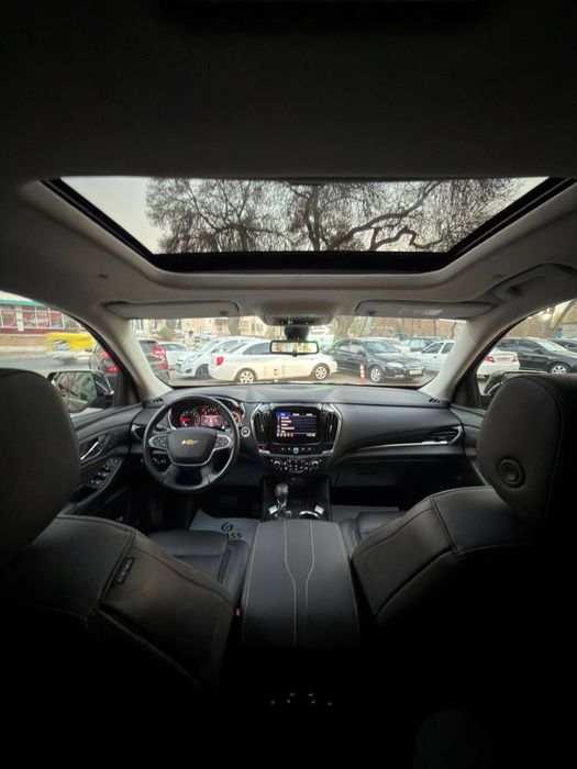 Chevrolet Traverse 2021 yil 27000 km probeg