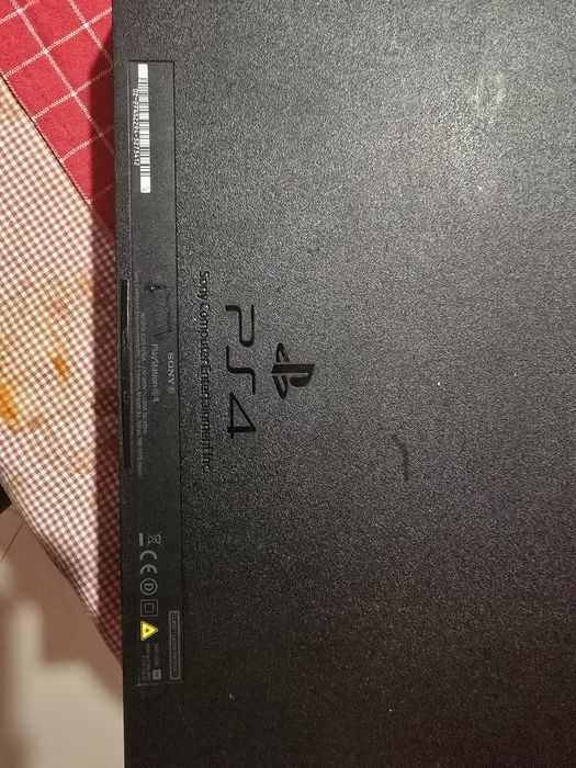 Sony Playstation 4  PS4