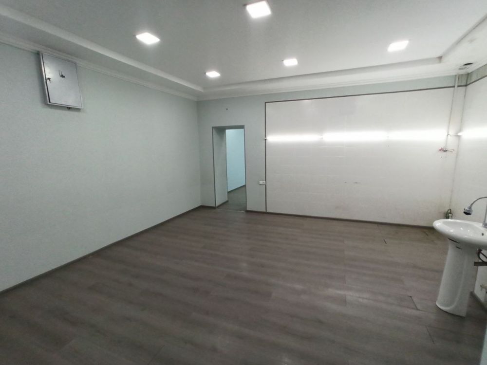 Офис 150 м2 Дархан , вдоль дороги