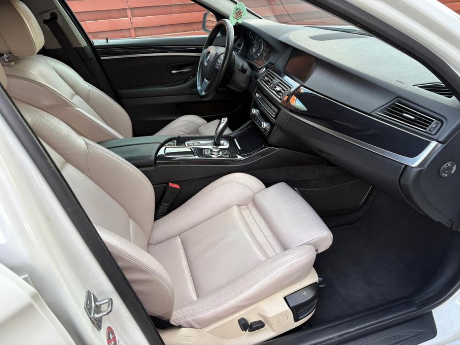 Bmw F10 An 2010 2,0L Automat 184Cp