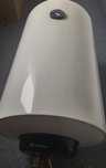 Vând Boiler 80 L
