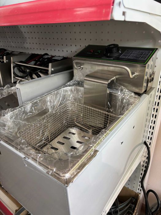 Професионален фритюрник за пържене на риба,картофи,мекици и др.
