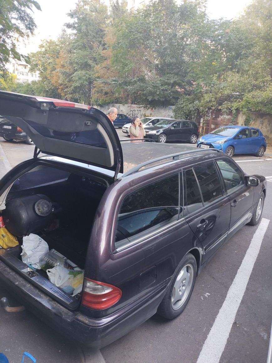 Vand Mercedes W210 E200 Kompressor