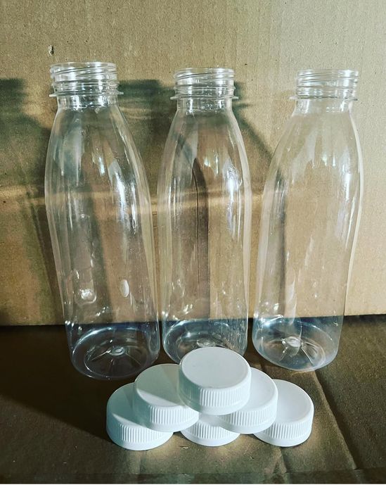 Продам бутылка прозрачная пластмассы
