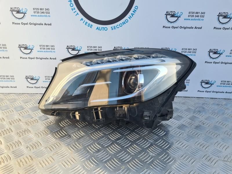 Far stanga BI-XENON D3S Mercedes GLA-Class X156