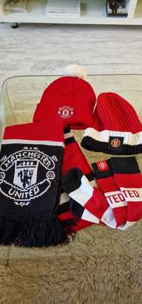 Оригинални Шал чорапи и шапки на Manchester United сезон 2022/23 новит