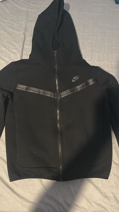 Nike tech bluza noua