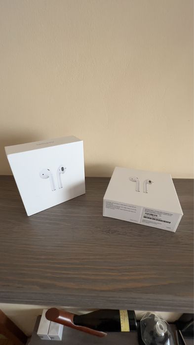 Cutii Airpods 1st/2nd gen.