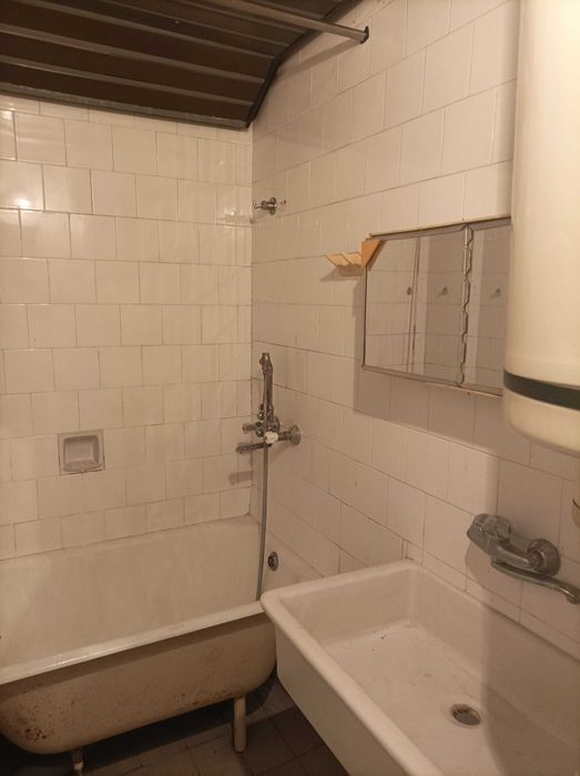 Продава се Тристаен апартамент в Стара Загора, Център - 68 кв.м за 1175 €/кв.м - Снимка #7