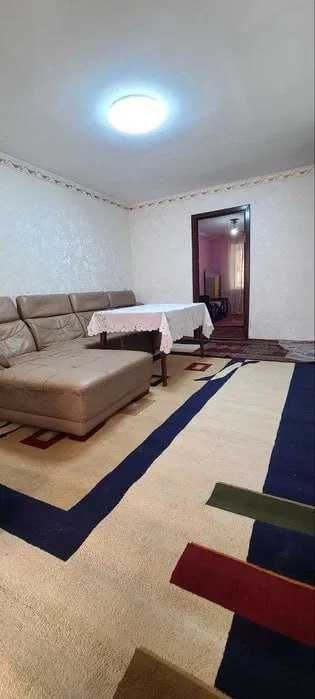 АРЕНДА 3 хонали квартира оилага берилади. 400$ Кадышева