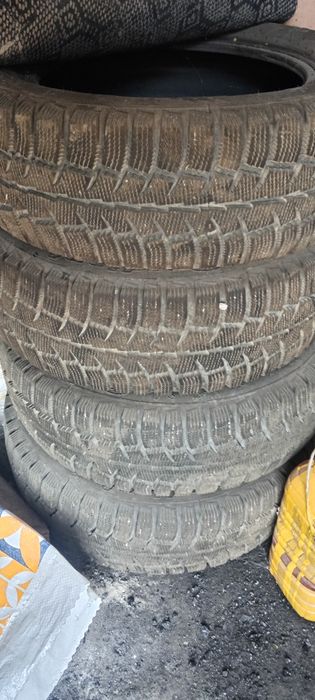 Продам зимние шины