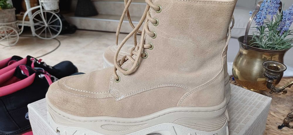 Боти Bronx от естествен велур