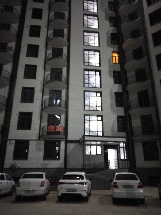 Яшнабад - Метро Олмос Новостройка 1/2/10, 35 м/кв, с ремонтом, меб-тех