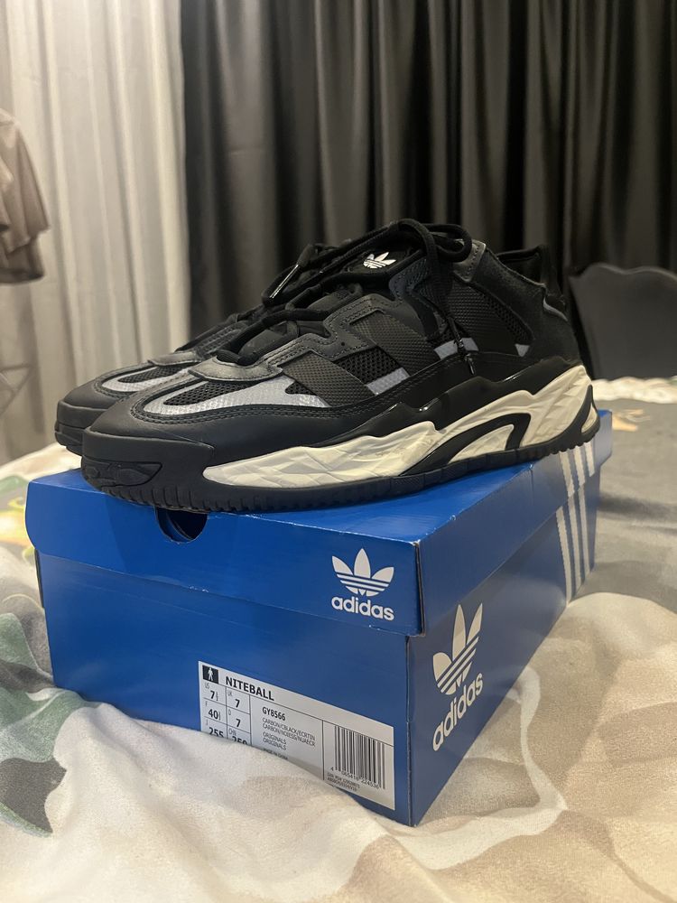 Обувки Adidas NITEBALL 40 2/3