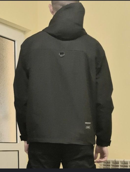 Мъжк екип Under Armour L (нов)