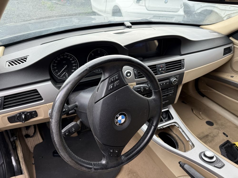 Plansa bord Bmw seria 3 e90 e91 e92 e93 Navi