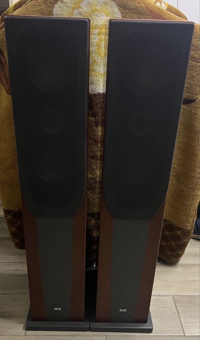 Акустика Elac 208.2