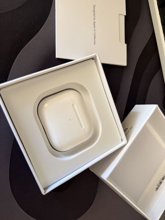 AirPods 3 ca noi – folosite câteva săptămâni