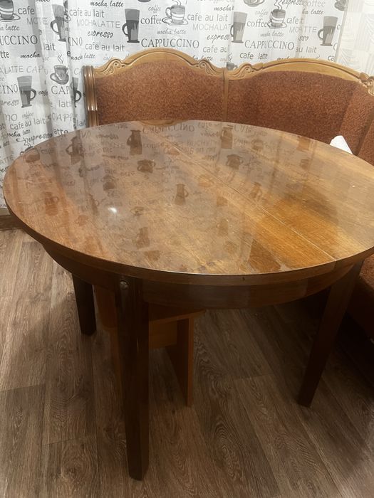 Стол из дуба качественный