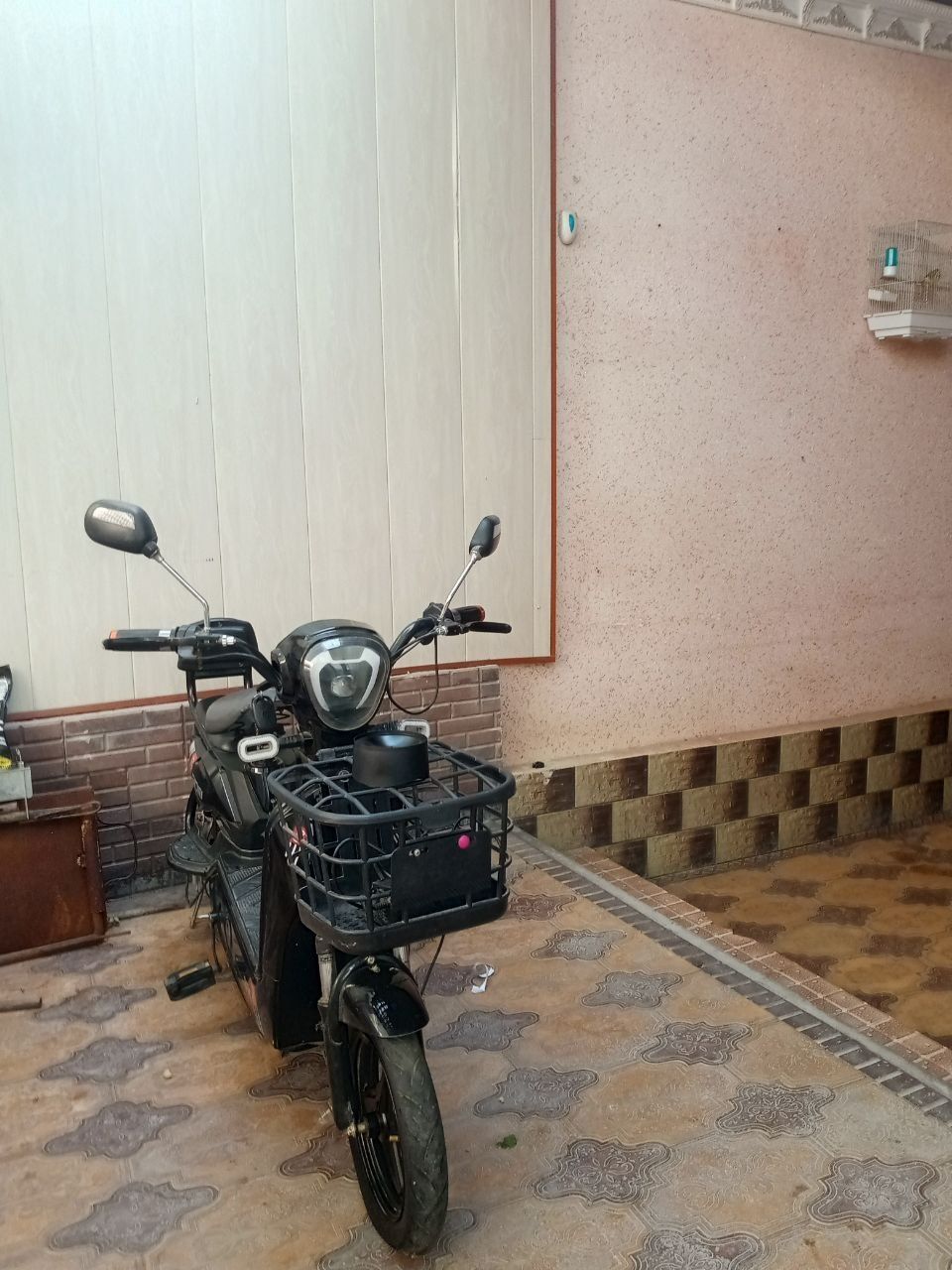 Skuter sotiladi holati alo