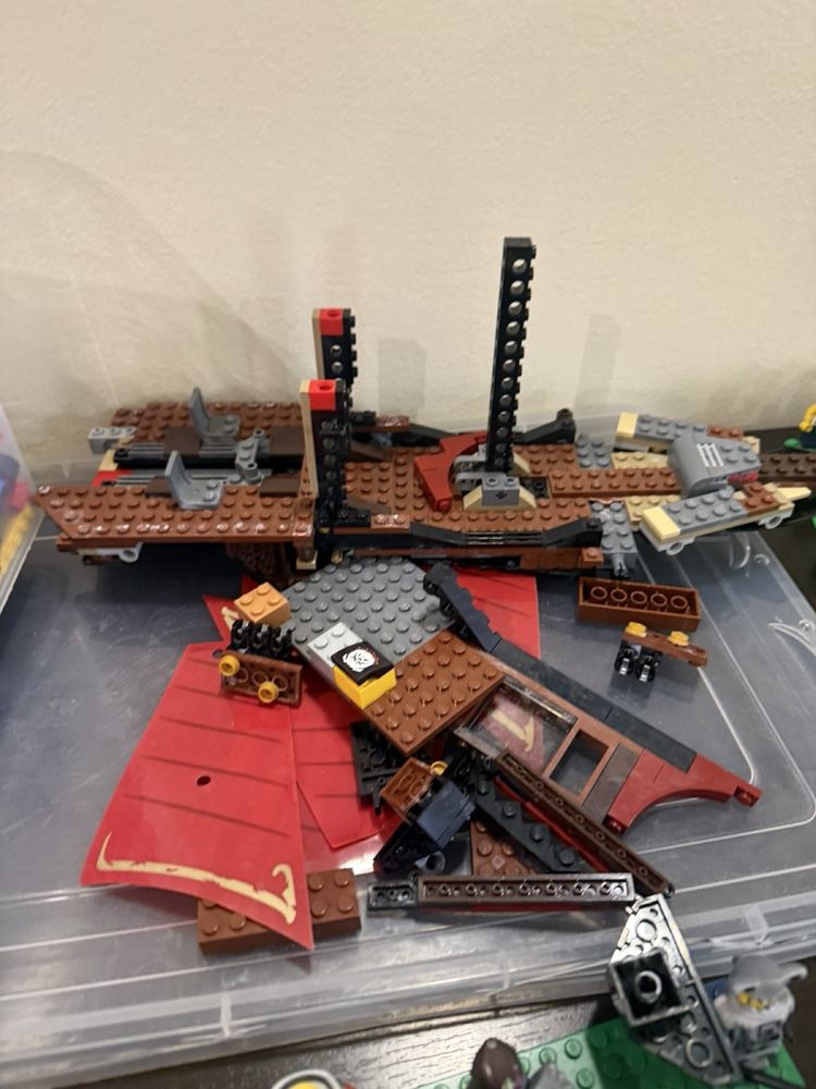 Лот различни сетове  Lego/Лего +над 90фигурки