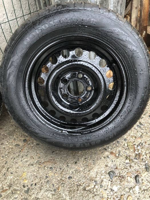 Джанти със зимни гуми. 5x112 15 цола.