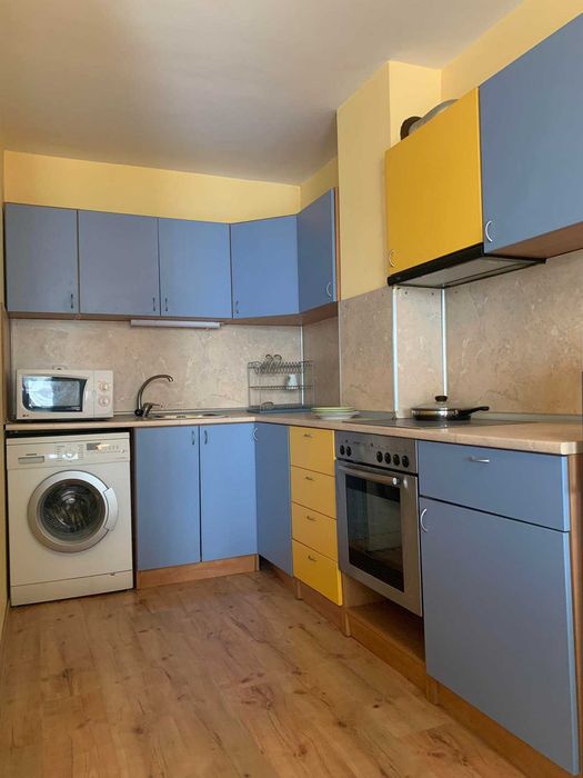 Дава се под наем Двустаен апартамент в Бургас, Братя Миладинови - 65 кв.м за 306 € - Снимка #1