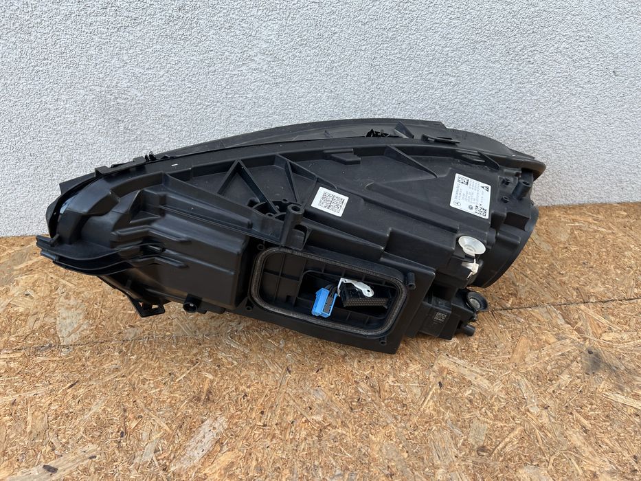 Far dreapta Mercedes CLA W118 Full LED MULTIBEAM Original Europa