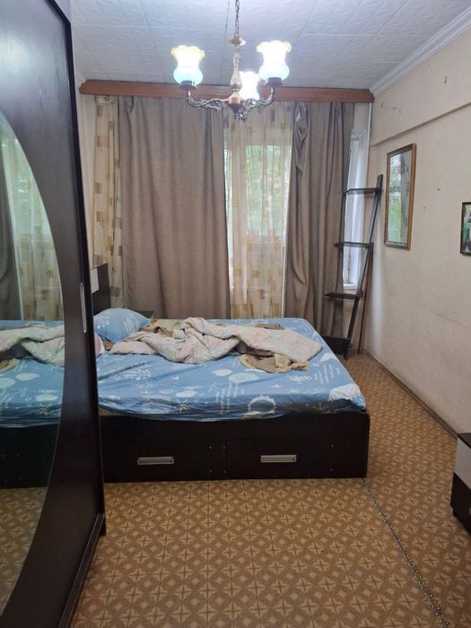 Центр Ц5 4 комнатная 3 этаж, 85м2. Кирпич. Ремонт средний