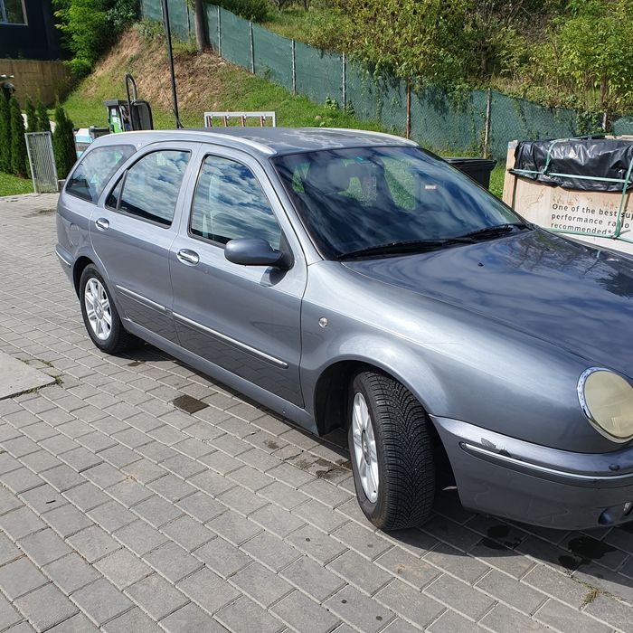 Lancea Lybra 1.9 jtd