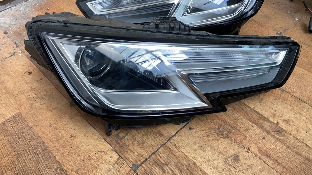 Far xenon Audi A4 B9 8W 2015 - 2019 far Stanga dreapta