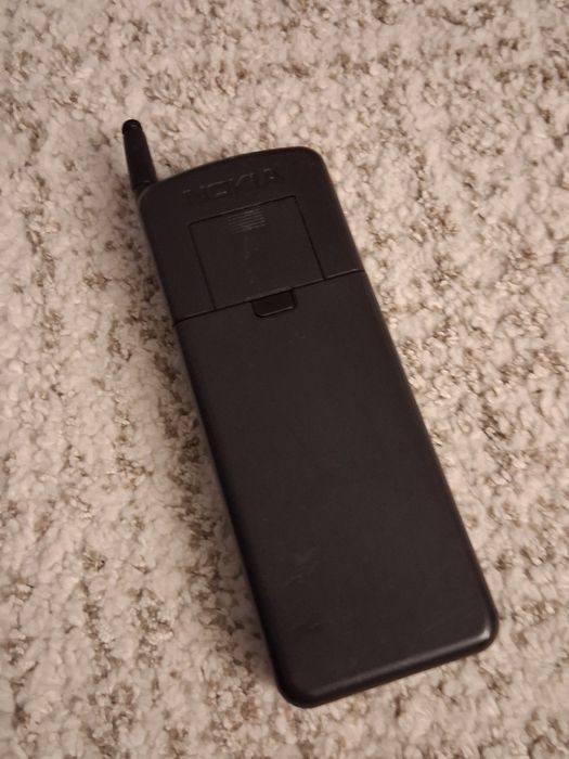 Nokia 2110 de colecție