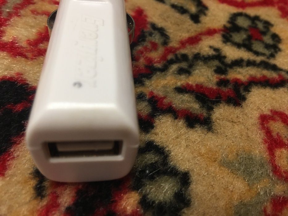 Adaptor auto USB Energizer, Casti mic handsfree